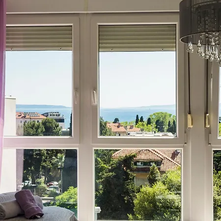 Downtown Luxury Emili Apartment Split
