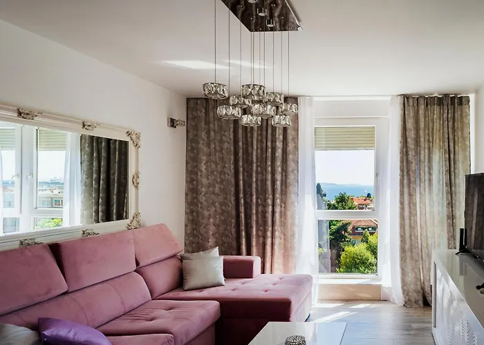 Downtown Luxury Emili Appartement